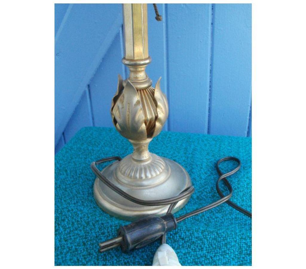 Décoration - art Tarn-et-Garonne Montauban - 82000 - Photos Vivastreet Lampe sur pied ou de chevet en bronze