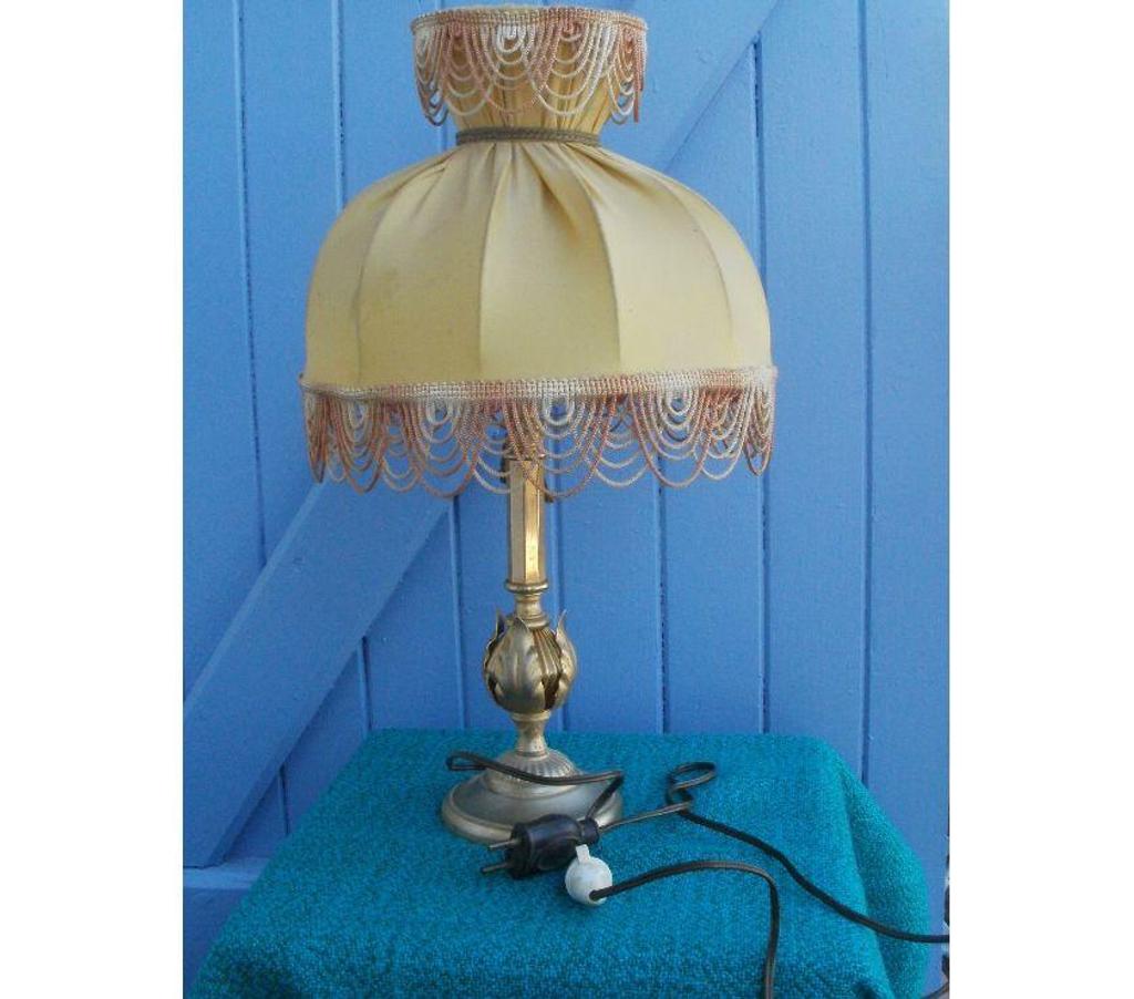 Décoration - art Tarn-et-Garonne Montauban - 82000 - Photos Vivastreet Lampe sur pied ou de chevet en bronze