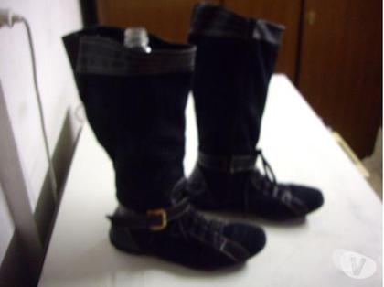 Chaussures Bouxwiller Bas-Rhin - Photos Vivastreet Bottes Noir à sangles pt 40 - neuves - à 12 €