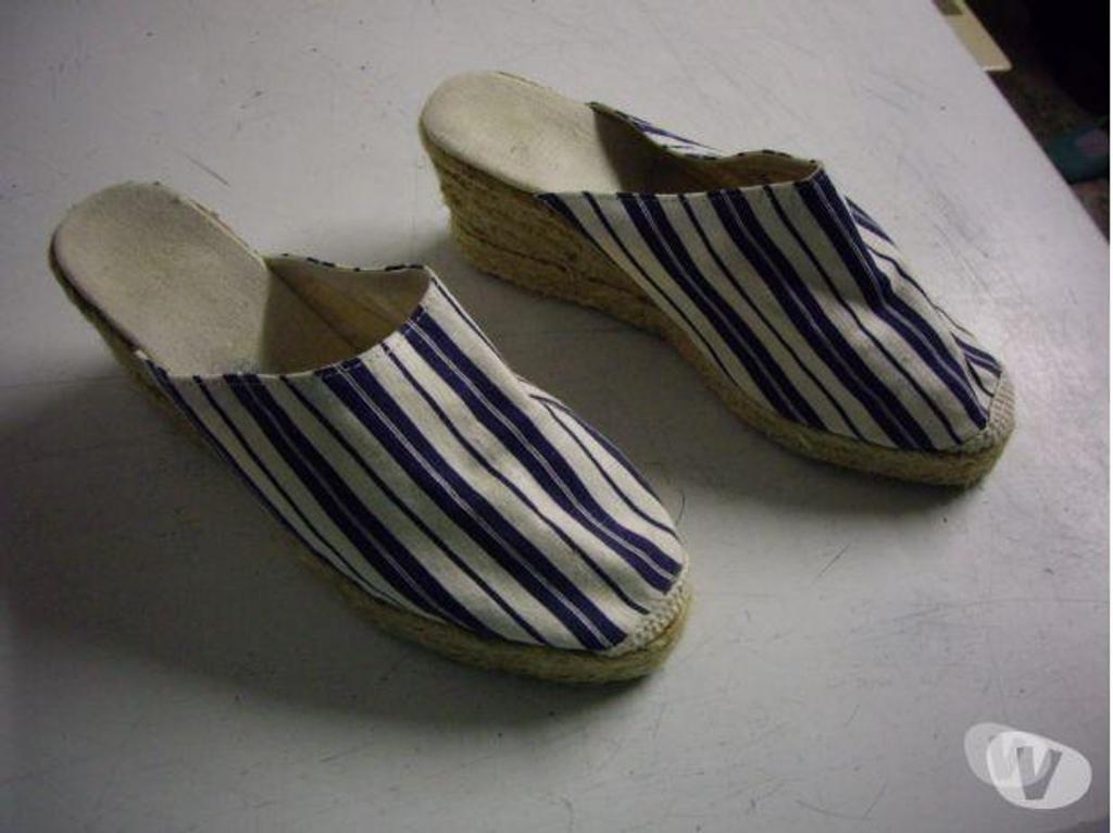 Chaussures Bas-Rhin Bouxwiller - 67330 - Photos Vivastreet Sabots en espadrilles pt 37 en Marine Rayé