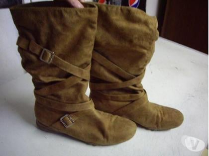 Chaussures et bottes occasion Bouxwiller Bas-Rhin - Photos Vivastreet Bottes Beige à boucles pt 41 - neuves