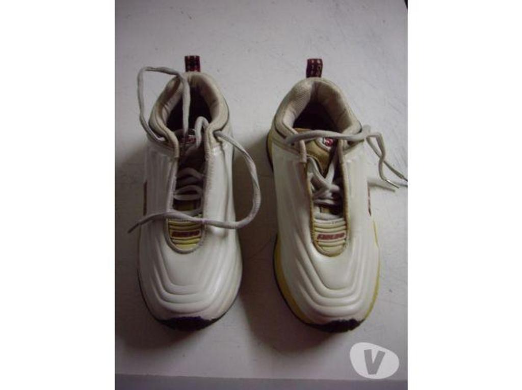 Chaussures Bas-Rhin Bouxwiller - 67330 - Photos Vivastreet Baskets de ville Crème doré pt 38 -neufs- à 7 €