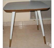 Table basse de salon design années 5060