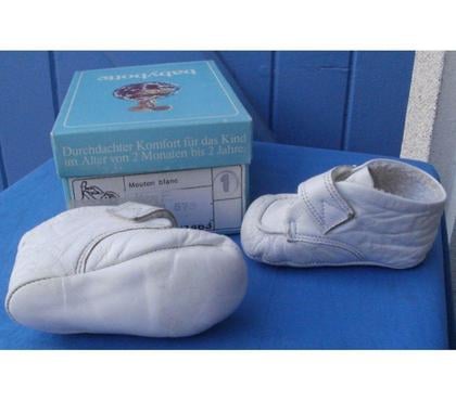 Vêtements bébés Montauban Tarn-et-Garonne - Photos Vivastreet Chaussures ou chausson BABYBOTTE Taille 1 - VINTAG