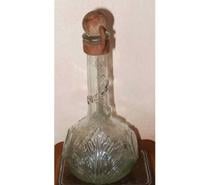 Bouteille avec bouchon brevete SGDG DONCAR