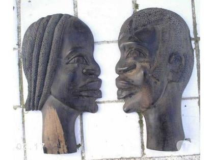 Décoration-Art-Antiquité Montauban Tarn-et-Garonne - Photos Vivastreet 2 TETES AFRICAINES, hauteur 25.5 cm