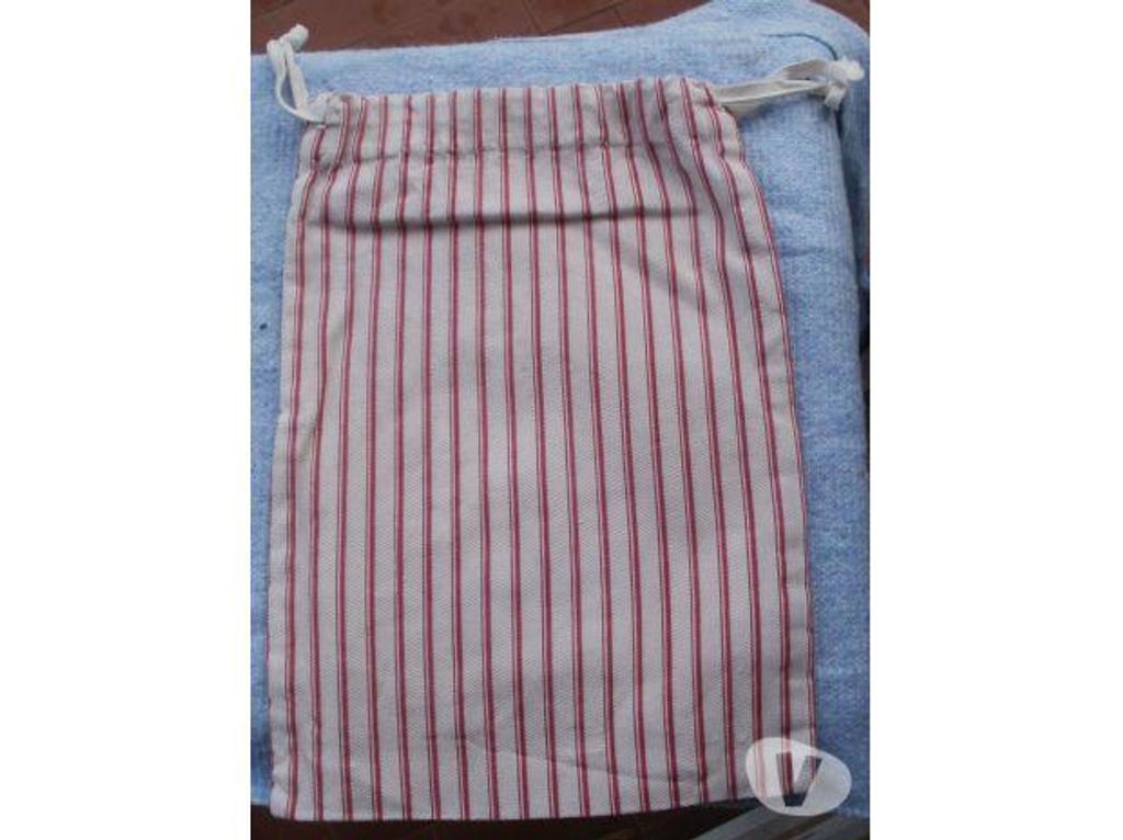 Accessoires - Bagagerie Tarn-et-Garonne Montauban - 82000 - Photos Vivastreet Pochette, Petit sac à linge 21 cm x 30 cm