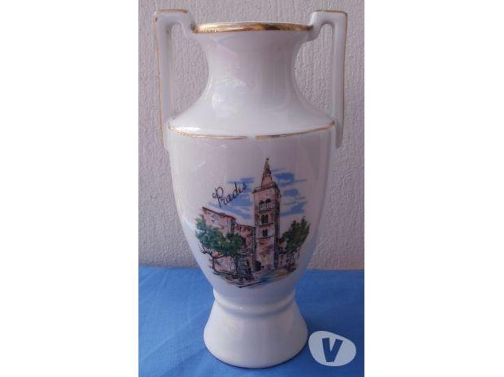 Décoration - art Tarn-et-Garonne Montauban - 82000 - Photos Vivastreet VASE porcelaine TOUPET Motif de Prades H. 21 cm
