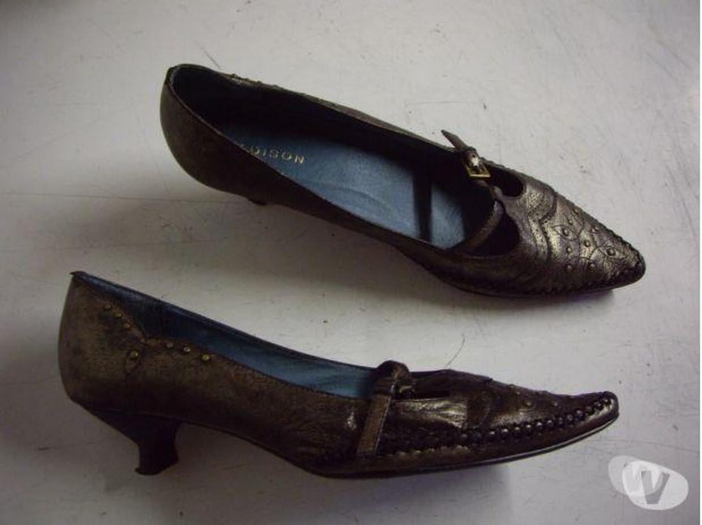 Chaussures Bas-Rhin Bouxwiller - 67330 - Photos Vivastreet Escarpins coloris Kaki grisé pt 39 