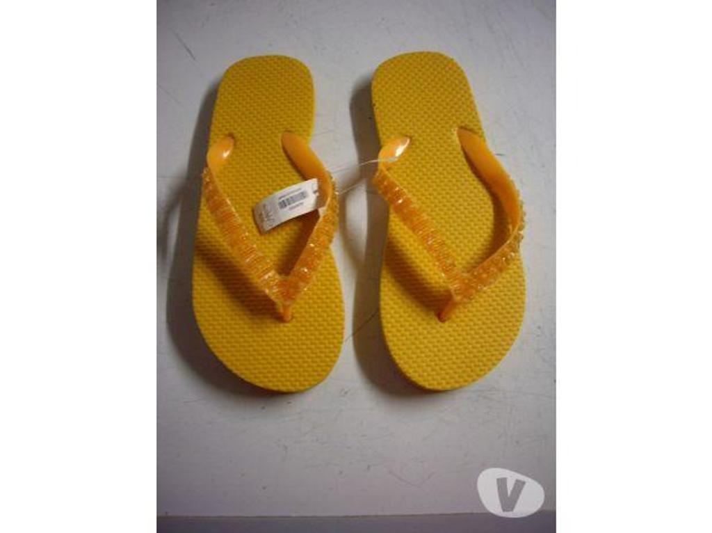 Chaussures Bas-Rhin Bouxwiller - 67330 - Photos Vivastreet Tongs pointure 35-36 -neuves- à 2 € et 3 €