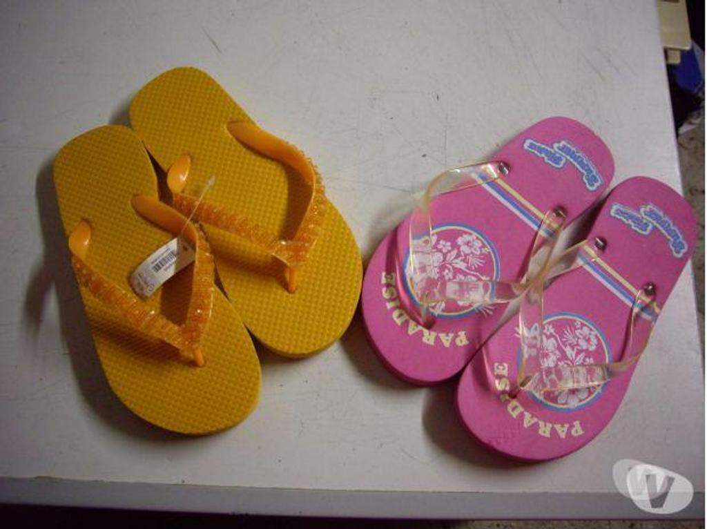 Chaussures Bas-Rhin Bouxwiller - 67330 - Photos Vivastreet Tongs pointure 35-36 -neuves- à 2 € et 3 €