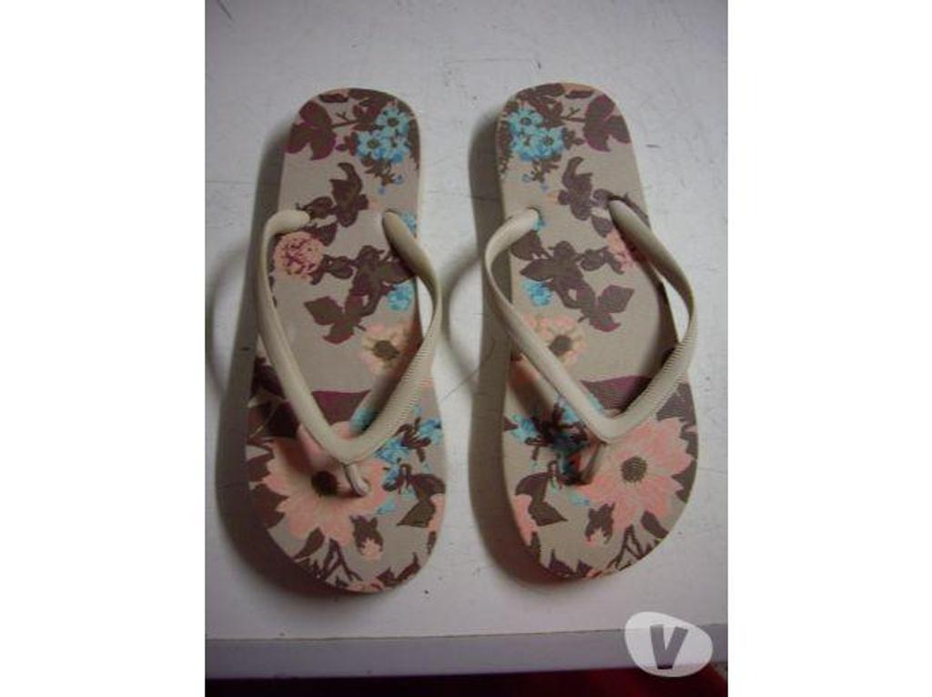 Chaussures Bas-Rhin Bouxwiller - 67330 - Photos Vivastreet Paires de Tongs pt 36-37 -neuves- à 2,50 €