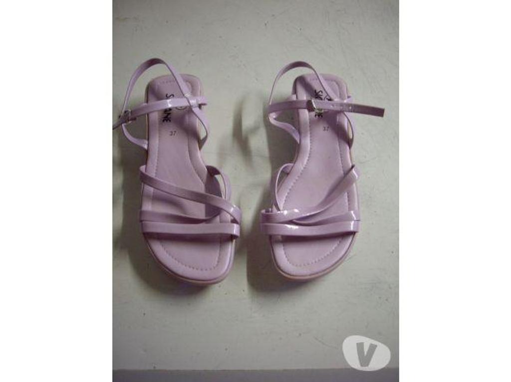 Chaussures Bas-Rhin Bouxwiller - 67330 - Photos Vivastreet Sandales pointure 37 coloris Parme -neuves- à 5 €