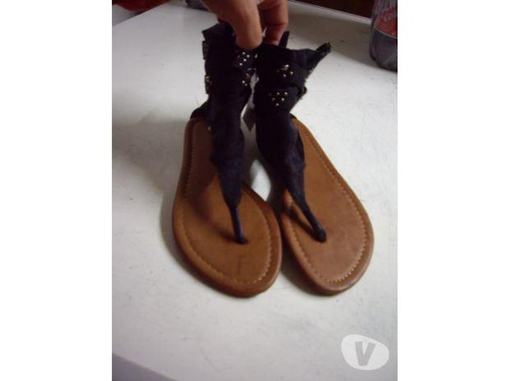 Chaussures Bas-Rhin Bouxwiller - 67330 - Photos Vivastreet Entredoigts montants Noir pt 37-neufs- à 7 €