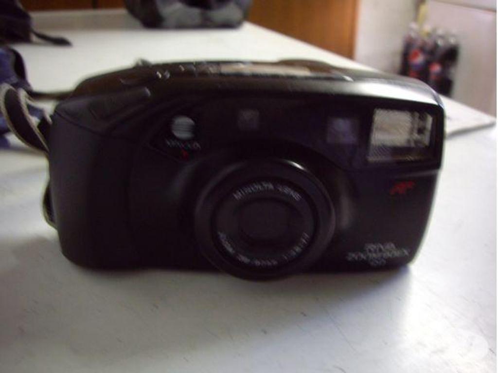 Photo - Video - Son Bas-Rhin Bouxwiller - 67330 - Photos Vivastreet Appareil photo Argentique MINOLTA à dos dateur-40€