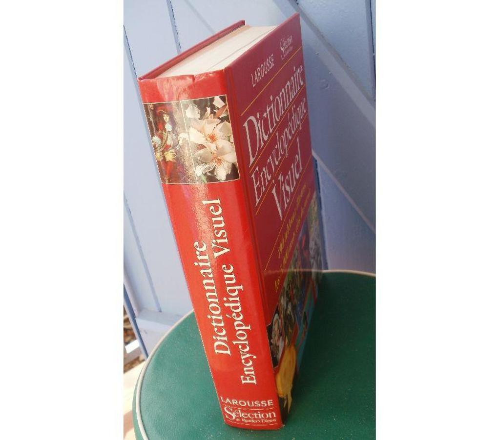 Livres occasion Tarn-et-Garonne Montauban - 82000 - Photos Vivastreet Dictionnaire Encyclopédique Visuel Larousse