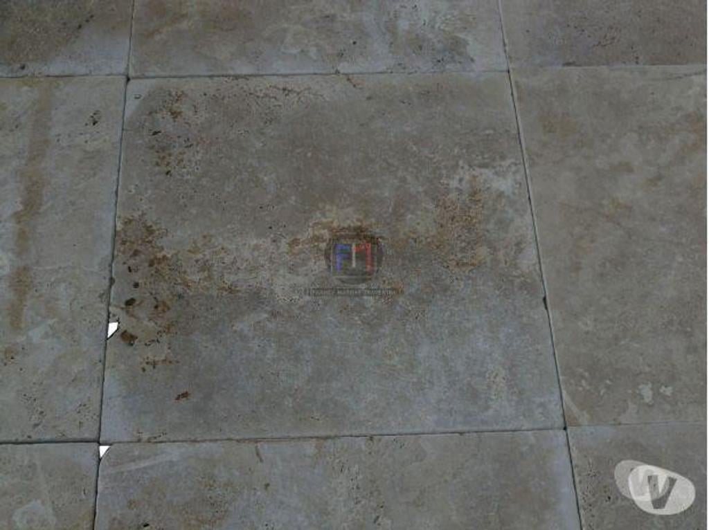  Bouches-du-Rhône Lancon Provence - 13680 - Photos Vivastreet Travertin Classique 61x61x2 cm Antique Rustique 35 € HT m²