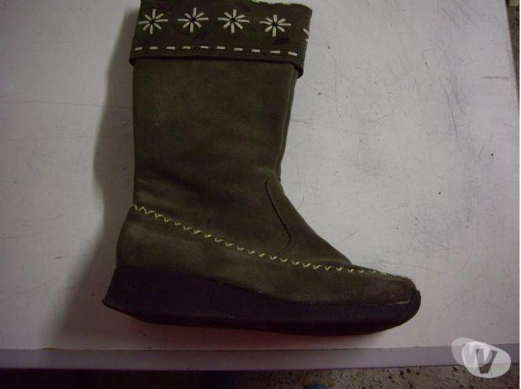 Chaussures Bas-Rhin Bouxwiller - 67330 - Photos Vivastreet Bottes Kaki à bande imprimée mollet pt 38 à 12 €