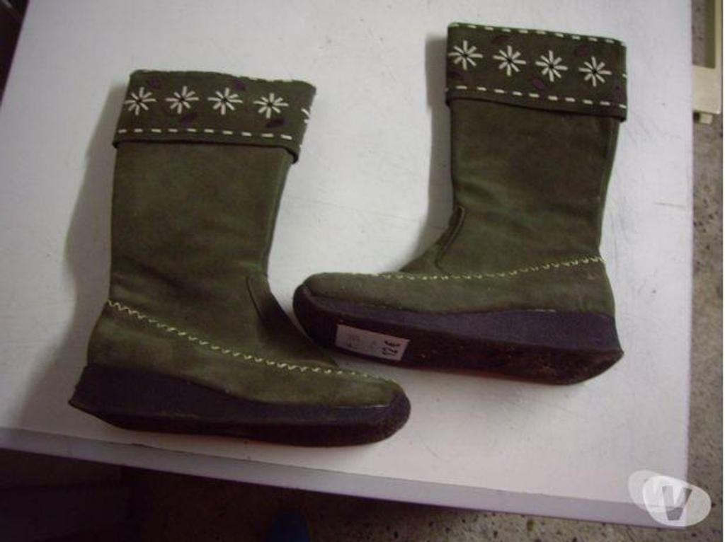Chaussures Bas-Rhin Bouxwiller - 67330 - Photos Vivastreet Bottes Kaki à bande imprimée mollet pt 38 à 12 €