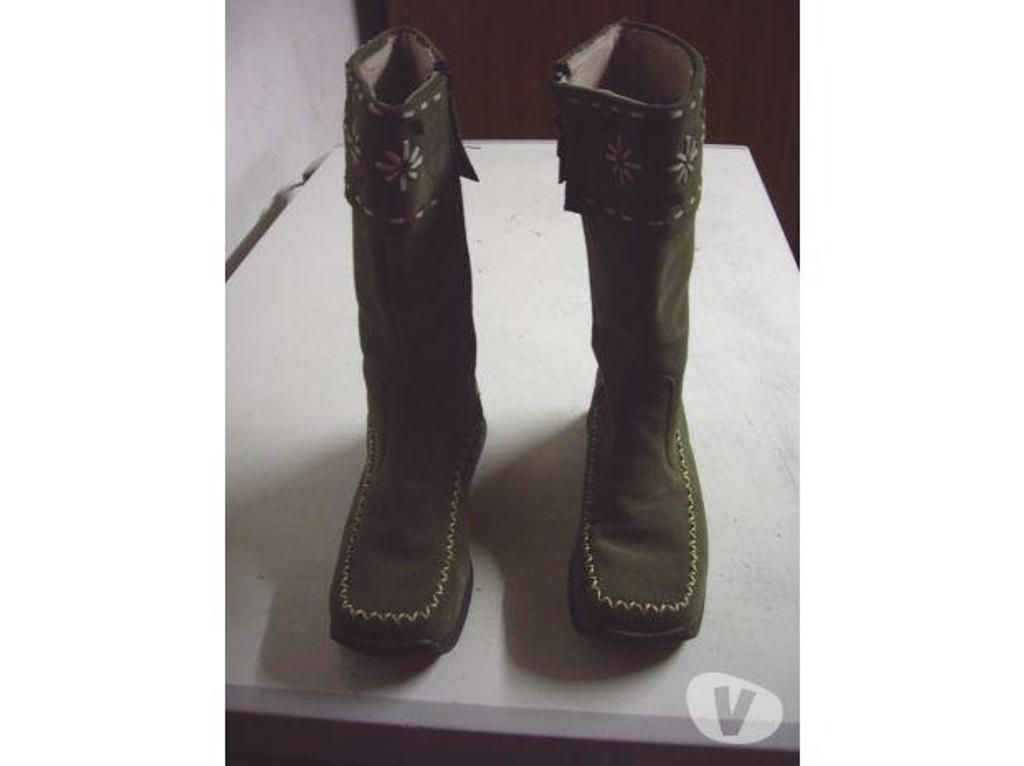 Chaussures Bas-Rhin Bouxwiller - 67330 - Photos Vivastreet Bottes Kaki à bande imprimée mollet pt 38 à 12 €
