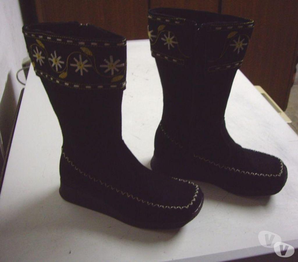 Chaussures Bas-Rhin Bouxwiller - 67330 - Photos Vivastreet Bottes Kaki à bande imprimée mollet pt 38 à 12 €