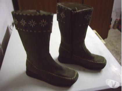 Chaussures occasion Bouxwiller Bas-Rhin - Photos Vivastreet Bottes Kaki à bande imprimée mollet pt 38 à 12 €