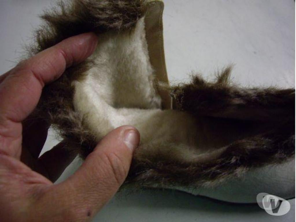 Chaussures Bas-Rhin Bouxwiller - 67330 - Photos Vivastreet Bottes fourrées Beige pt 38 neuves à 15 €