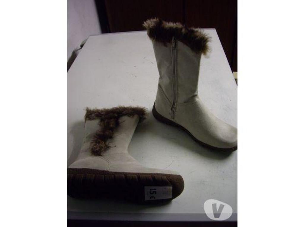 Chaussures Bas-Rhin Bouxwiller - 67330 - Photos Vivastreet Bottes fourrées Beige pt 38 neuves à 15 €