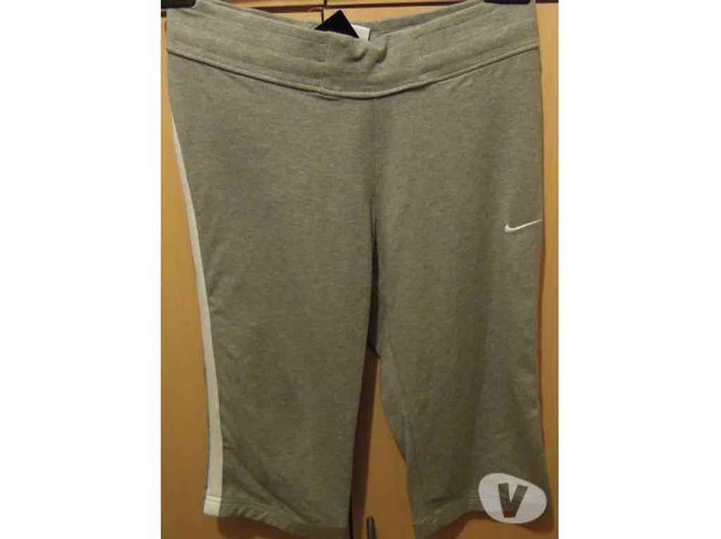 Vêtements occasion Lot-et-Garonne Villeneuve sur Lot - 47300 - Photos Vivastreet corsaire NIKE fille taille L (12-13 ans) NEUF