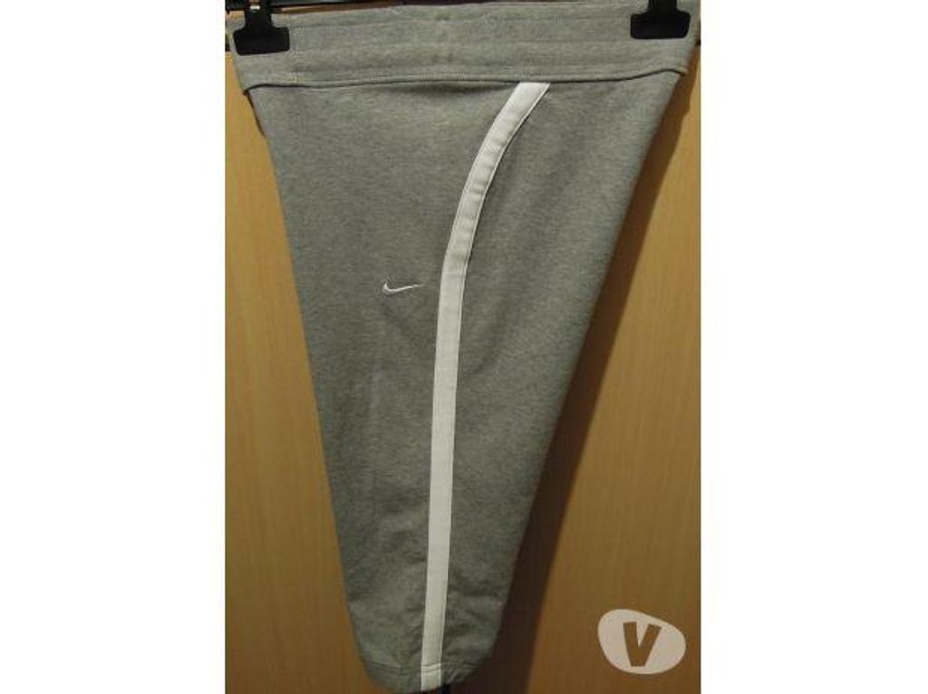 Vêtements occasion Lot-et-Garonne Villeneuve sur Lot - 47300 - Photos Vivastreet corsaire NIKE fille taille L (12-13 ans) NEUF