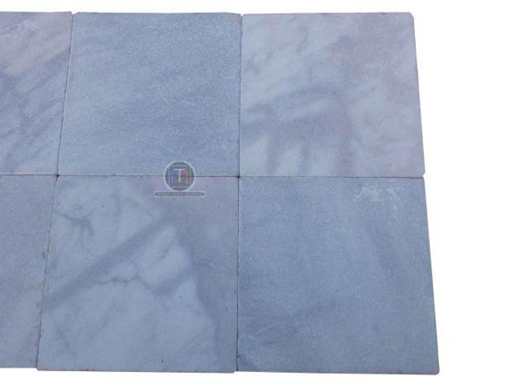  Bouches-du-Rhône Lancon Provence - 13680 - Photos Vivastreet Marbre Fume Gris 60 x 60 x 2 cm Antique 39 € HT m²