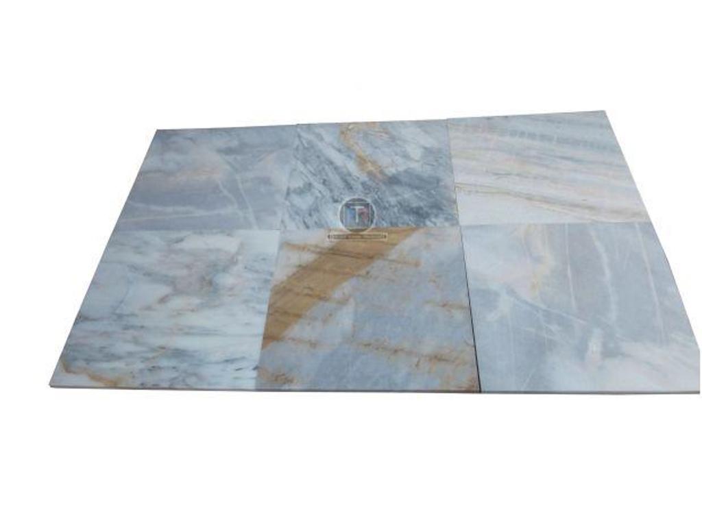  Bouches-du-Rhône Lancon Provence - 13680 - Photos Vivastreet Marbre Fumé Gris 60x60x2 cm Polie Rustique 35€ HT m²