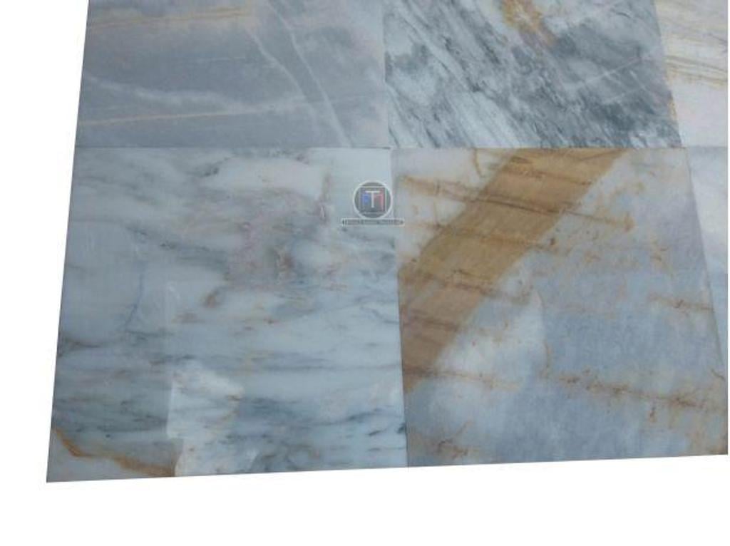  Bouches-du-Rhône Lancon Provence - 13680 - Photos Vivastreet Marbre Fumé Gris 60x60x2 cm Polie Rustique 35€ HT m²