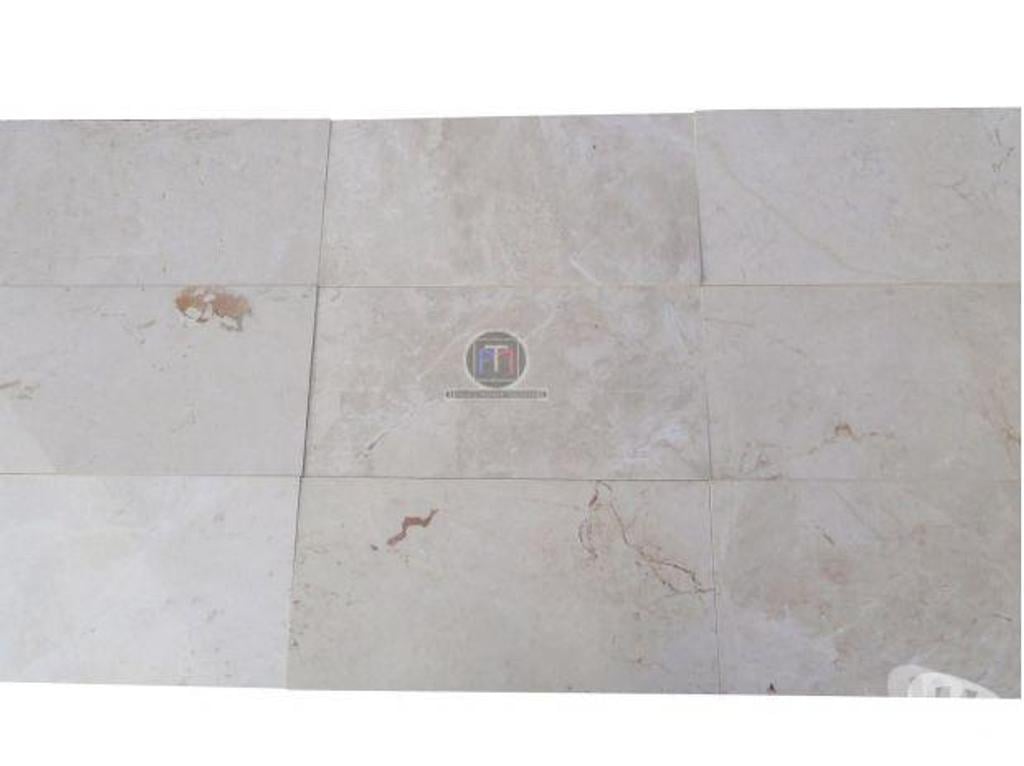  Bouches-du-Rhône Lancon Provence - 13680 - Photos Vivastreet Marbre Beige Marfil Crema Pearl 30x60x2 cm polie 34€ HT m²