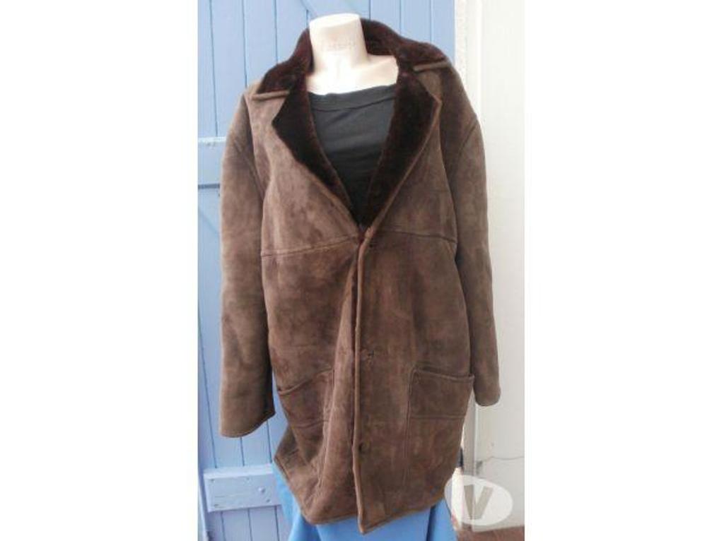 Vêtements occasion Tarn-et-Garonne Montauban - 82000 - Photos Vivastreet MANTEAU en daim, grande taille, Françoise CATALO