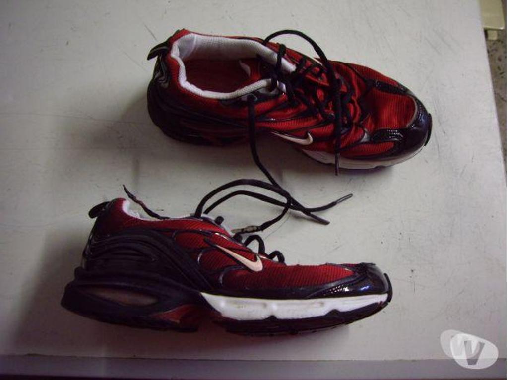 Chaussures Bas-Rhin Bouxwiller - 67330 - Photos Vivastreet Joggers à lacets Rouge-Noir pt 40 à 4 €