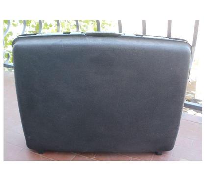 Accessoires & Bagagerie Montauban Tarn-et-Garonne - Photos Vivastreet Valise SAMSONITE rigide 65 cm x 50 cm avec les cles