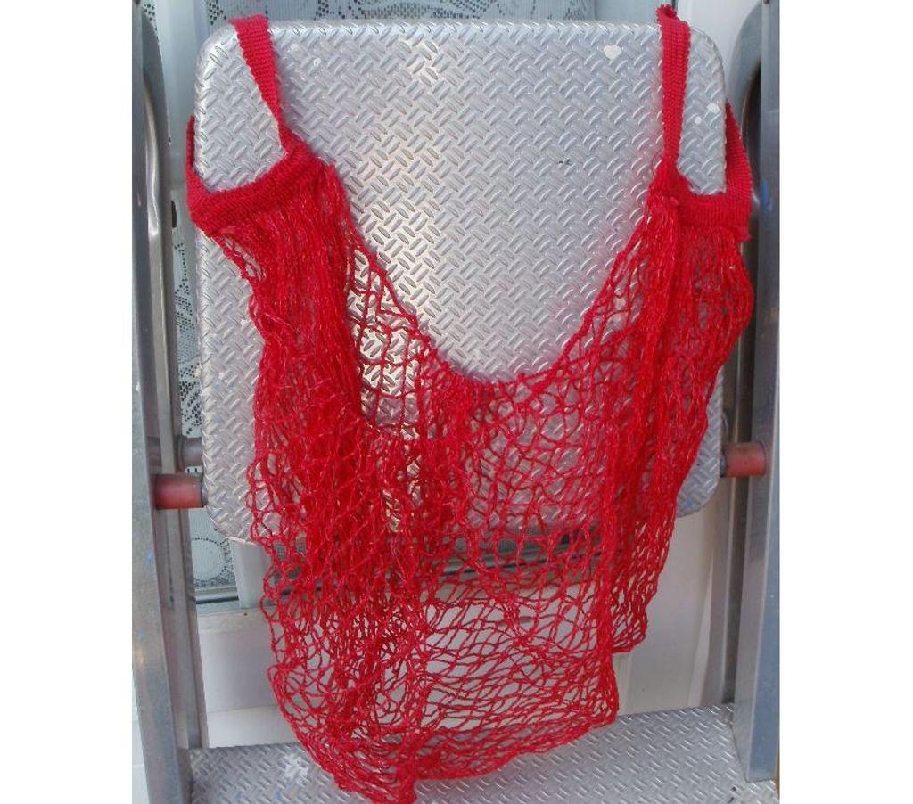 Vêtements occasion Tarn-et-Garonne Montauban - 82000 - Photos Vivastreet Filet à provisions, VINTAGE, couleur rouge