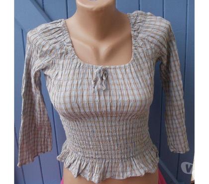 Vêtements occasion Montauban Tarn-et-Garonne - Photos Vivastreet Haut CAMAÏEU Taille 36