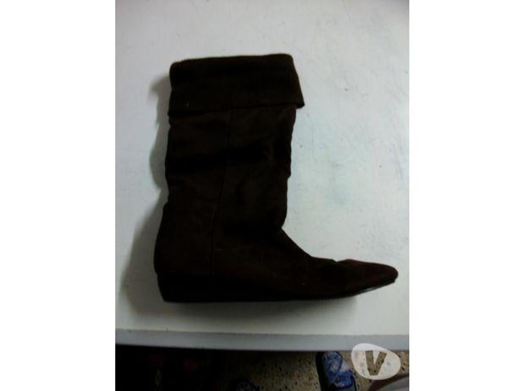 Chaussures Bas-Rhin Bouxwiller - 67330 - Photos Vivastreet Paires Bottes Marron à haut tricot-neuves pt 38