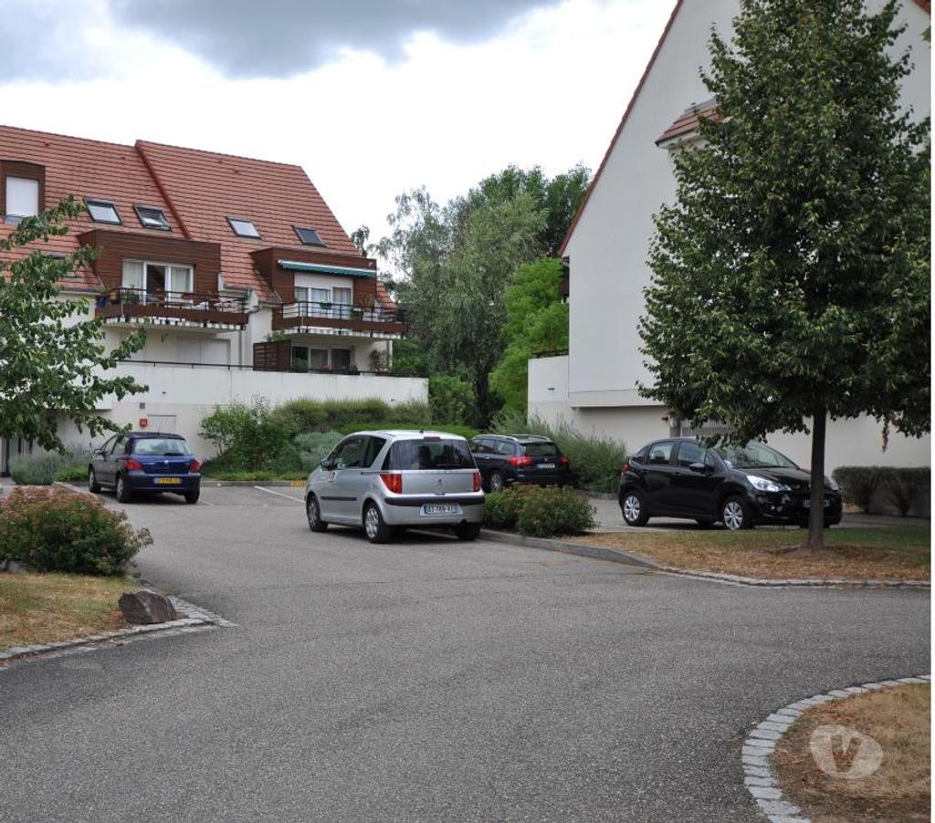 Parkings - Garages Bas-Rhin Hangenbieten - 67980 - Photos Vivastreet Garage à LOUER à HANGENBIETEN