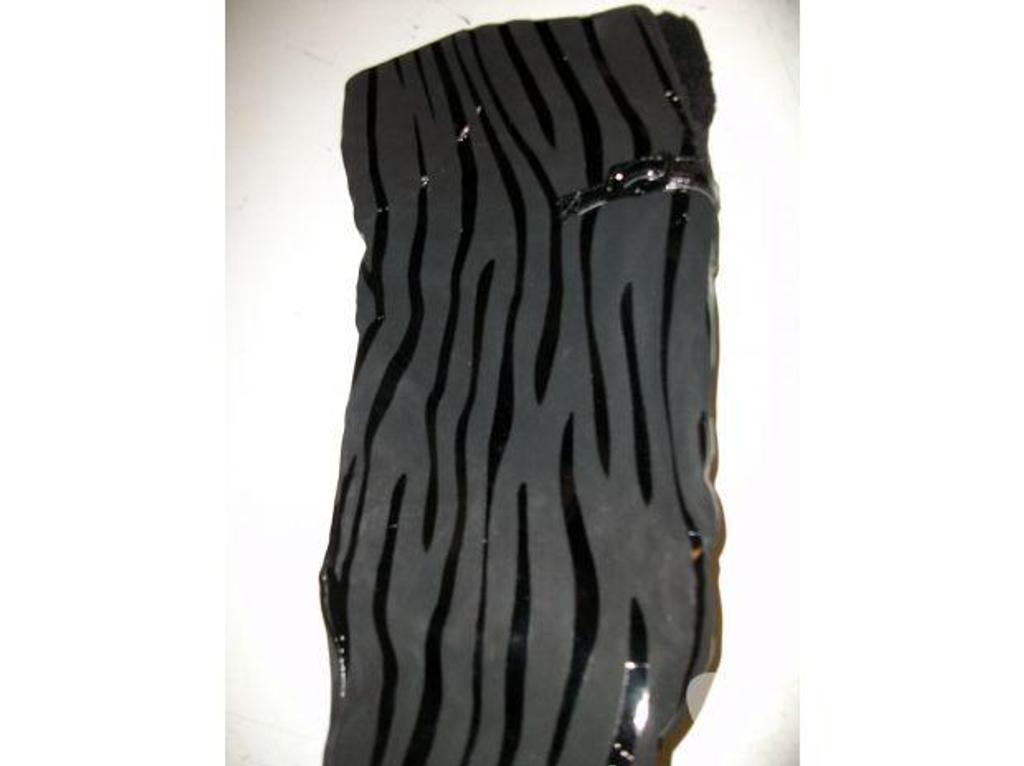 Chaussures Bas-Rhin Bouxwiller - 67330 - Photos Vivastreet Bottes genre Cuissardes Noir pt 39 -neuves- à 28 €