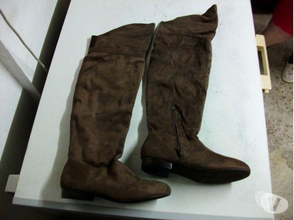 Chaussures Bas-Rhin Bouxwiller - 67330 - Photos Vivastreet Hautes Bottes en Marron pt 40-neuves- à 12 €