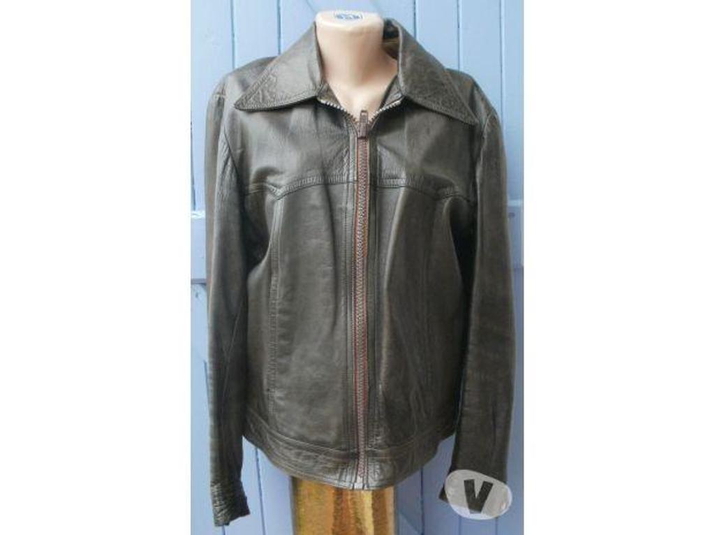 Vêtements occasion Tarn-et-Garonne Montauban - 82000 - Photos Vivastreet BLOUSON Simili cuir ICI ET MAINTENANT Taille 36