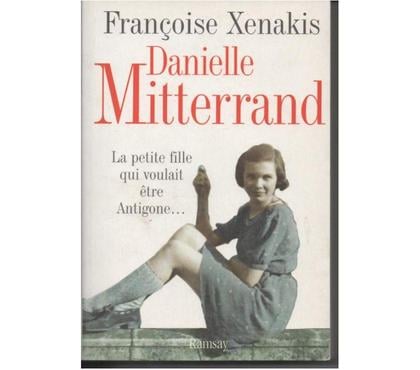 Livres occasion Montauban Tarn-et-Garonne - Photos Vivastreet Françoise XENAKIS Danielle MITTERRAND La petite fille qui vo