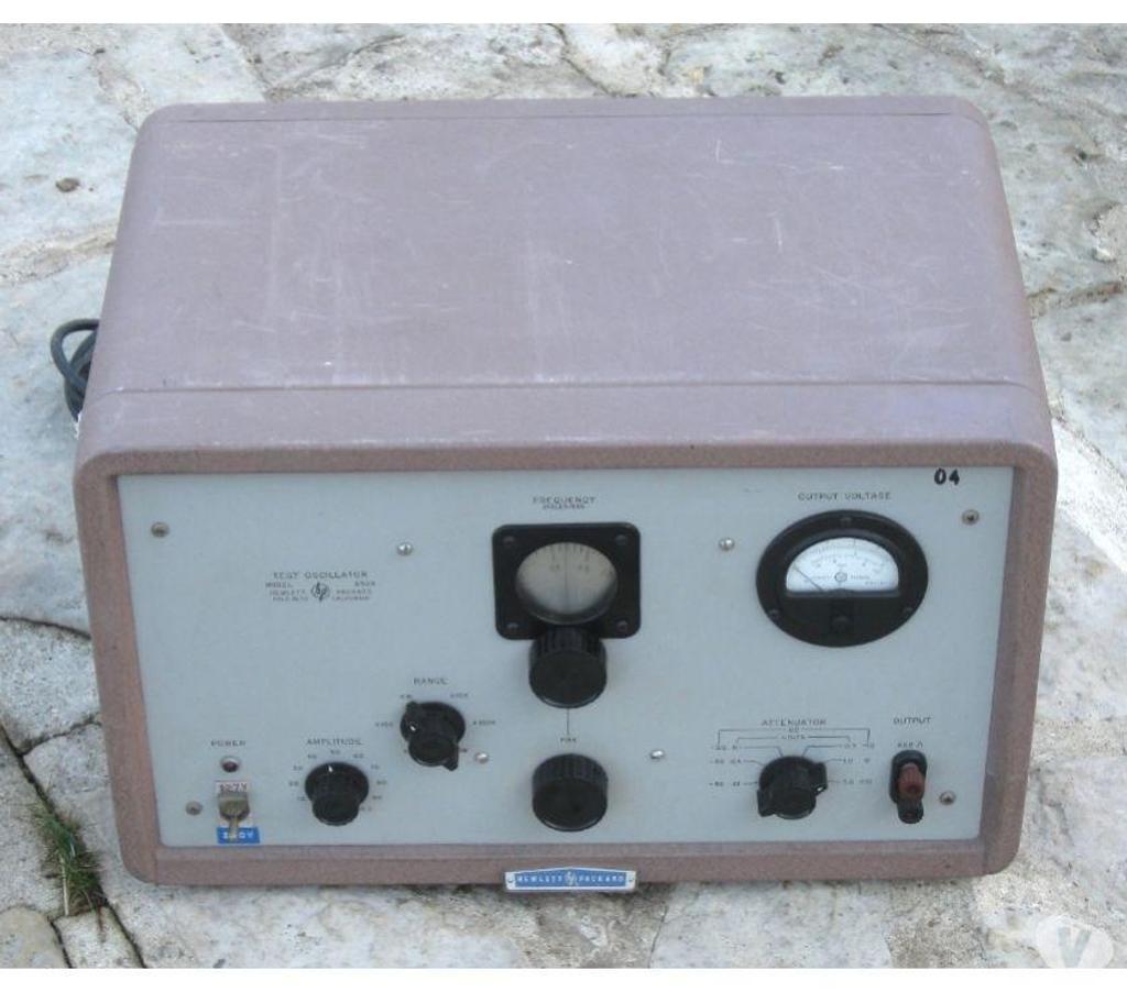 Collection Yvelines Maule - 78580 - Photos Vivastreet Test Oscillator Générateur Hewlett Packard 650A