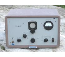 Test Oscillator Générateur Hewlett Packard 650A