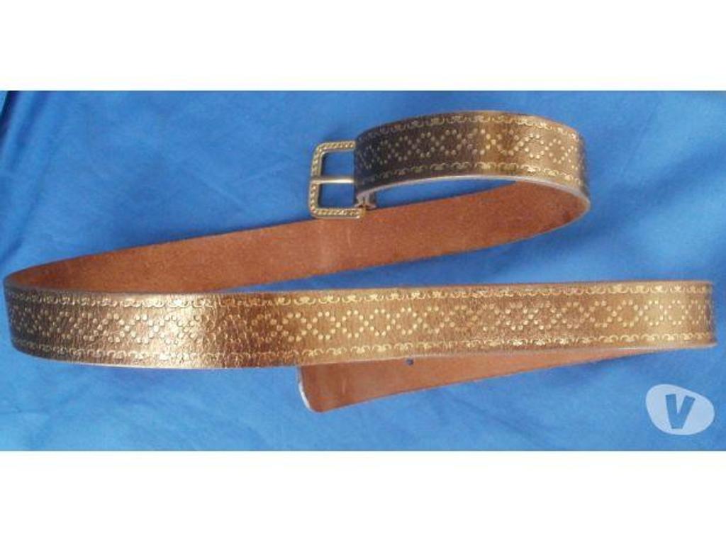 Accessoires - Bagagerie Tarn-et-Garonne Montauban - 82000 - Photos Vivastreet Ceinture dorée croute de cuir 85 cm