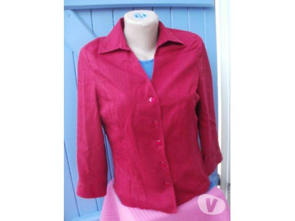 Vêtements occasion Tarn-et-Garonne Montauban - 82000 - Photos Vivastreet Chemise ou sur chemise Julie GUERLANDE T 38