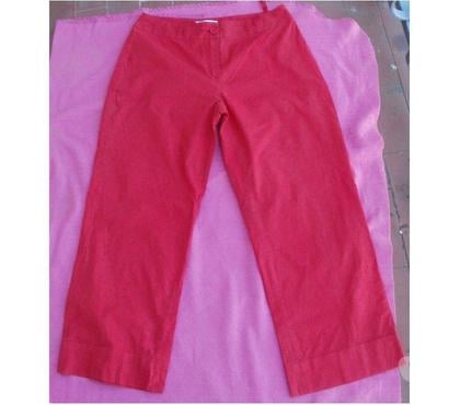 Vêtements occasion Montauban Tarn-et-Garonne - Photos Vivastreet Pantalon, pantacourt KOOKAI Taille 36 rouge